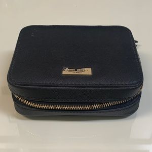 Henri Bendel Jewelry travel case